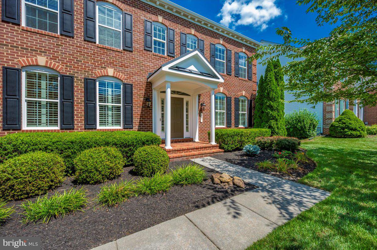 GLENBROOK - Residential