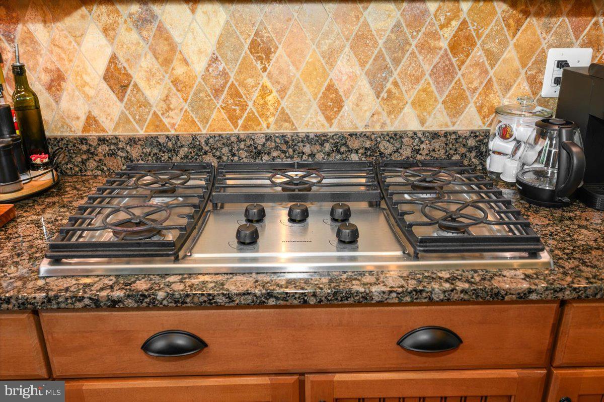 GLENBROOK - Residential