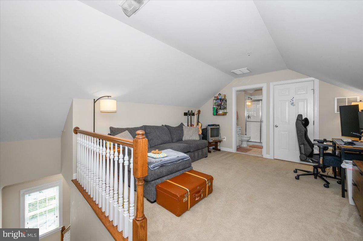 GLENBROOK - Residential