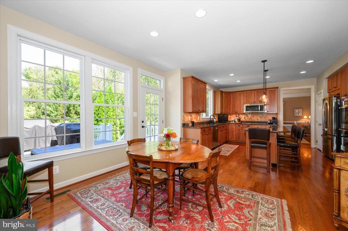 GLENBROOK - Residential