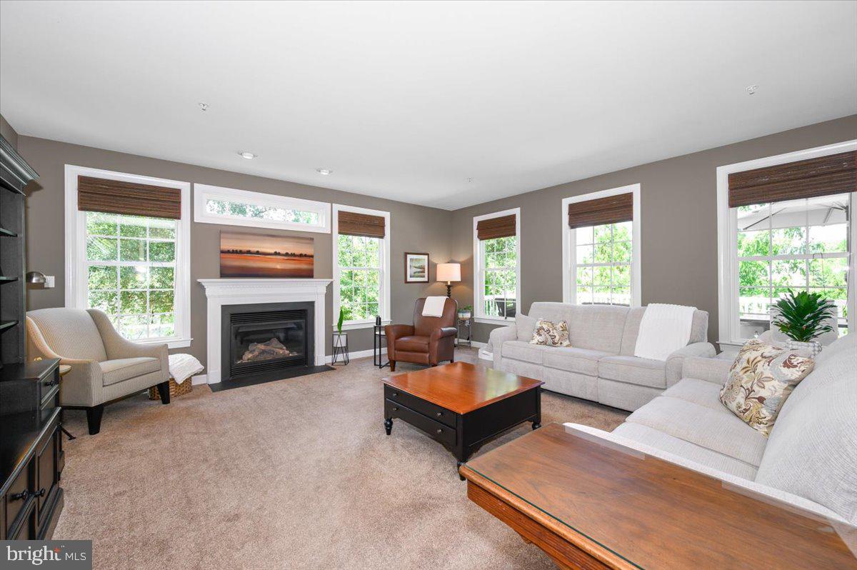 GLENBROOK - Residential