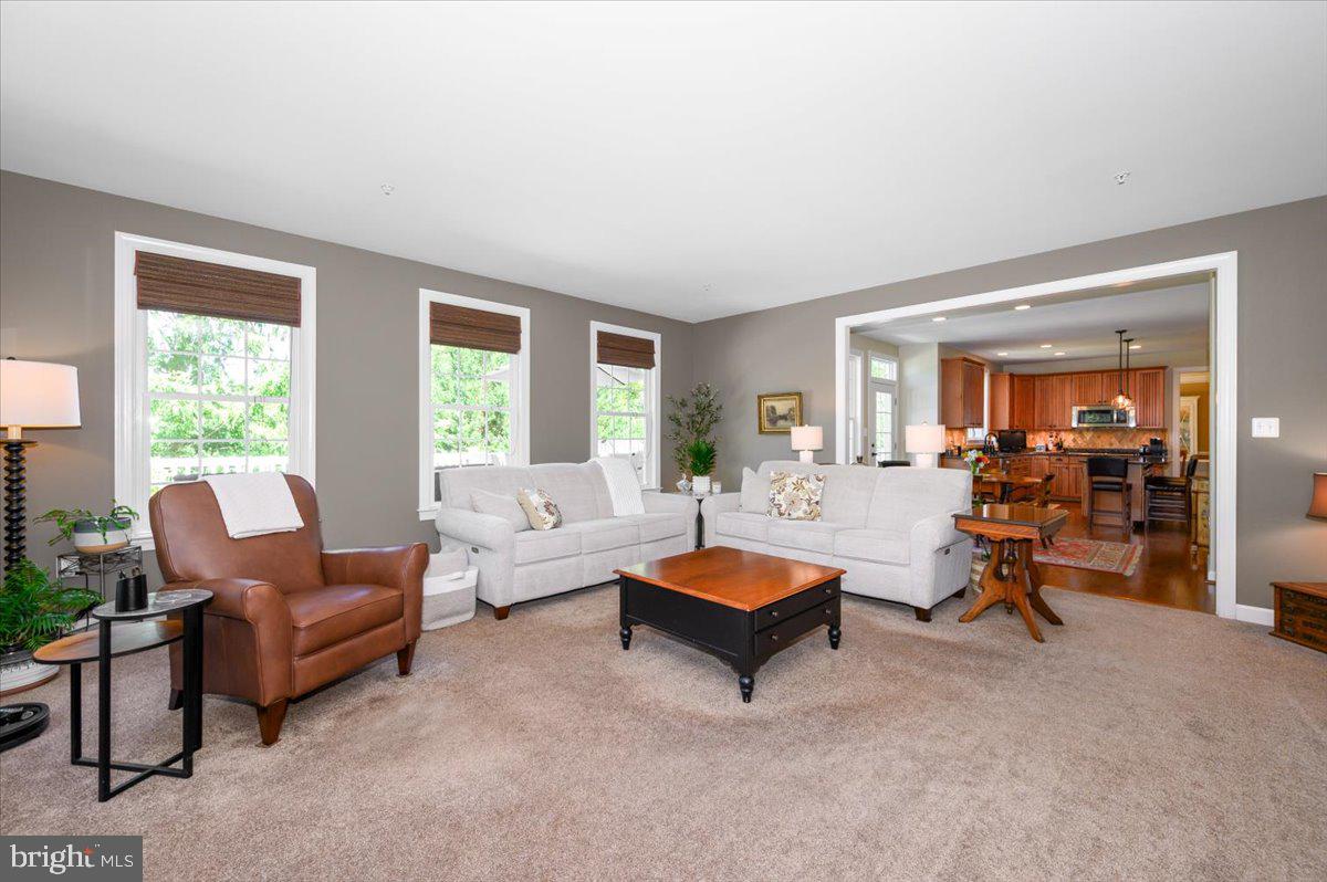 GLENBROOK - Residential