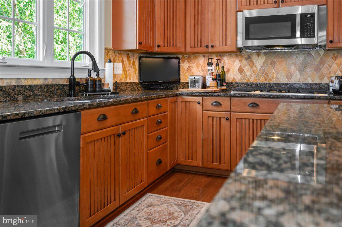 GLENBROOK - Residential