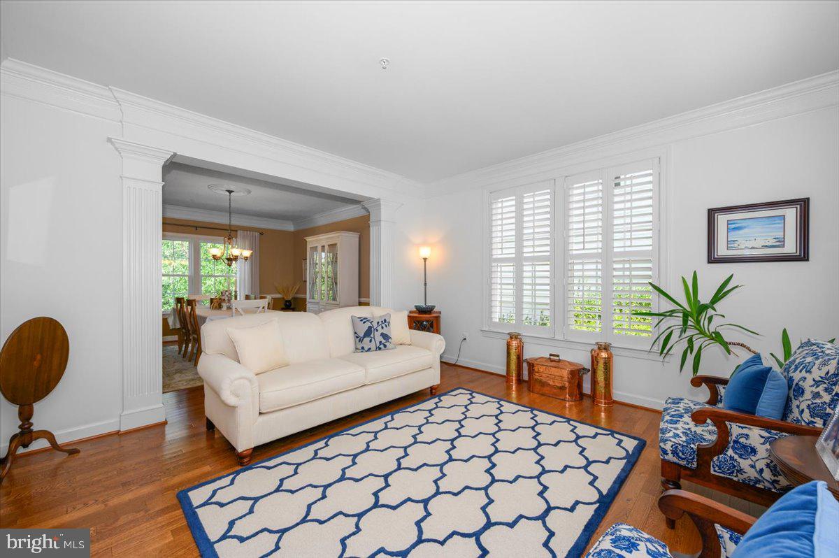 GLENBROOK - Residential