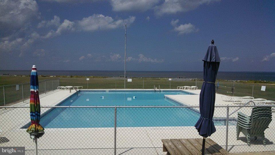 BAY QUARTER SHORES - Land