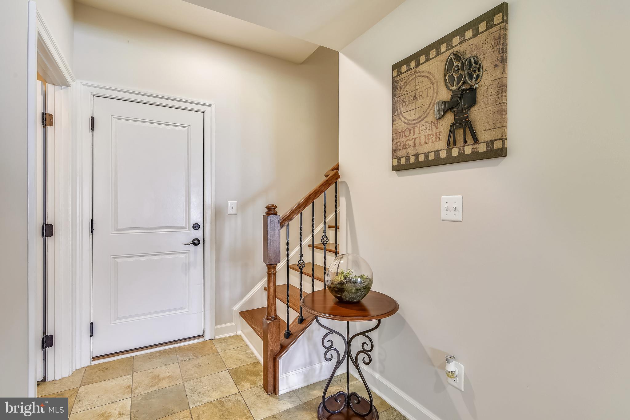 SEVEN HILLS - Residential