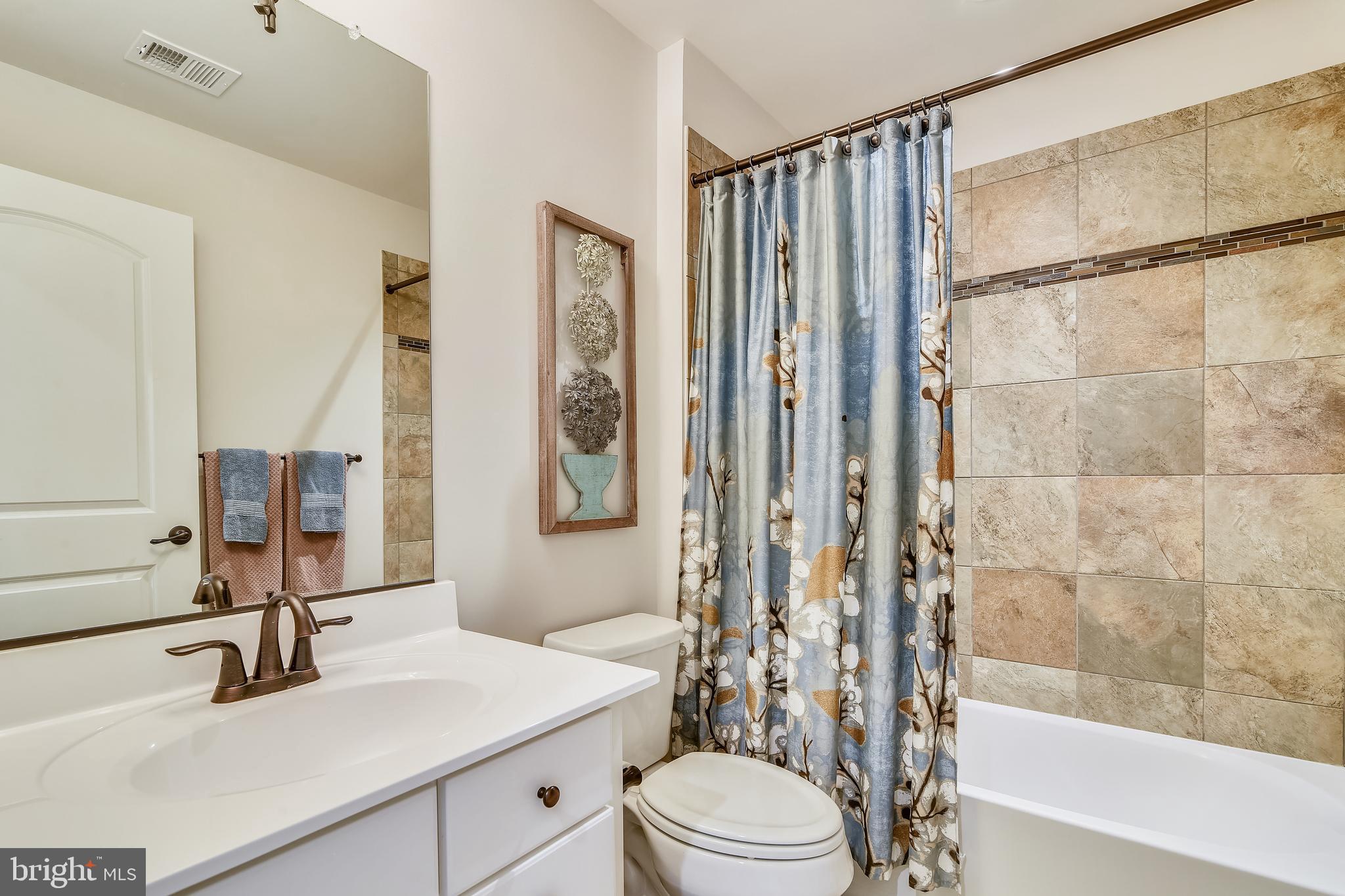 SEVEN HILLS - Residential