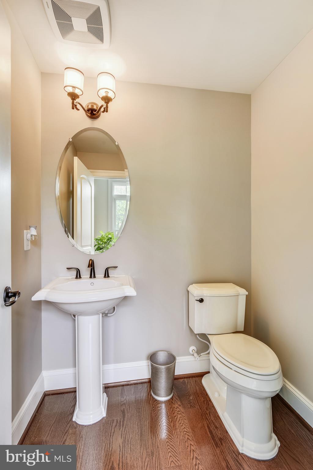 SEVEN HILLS - Residential
