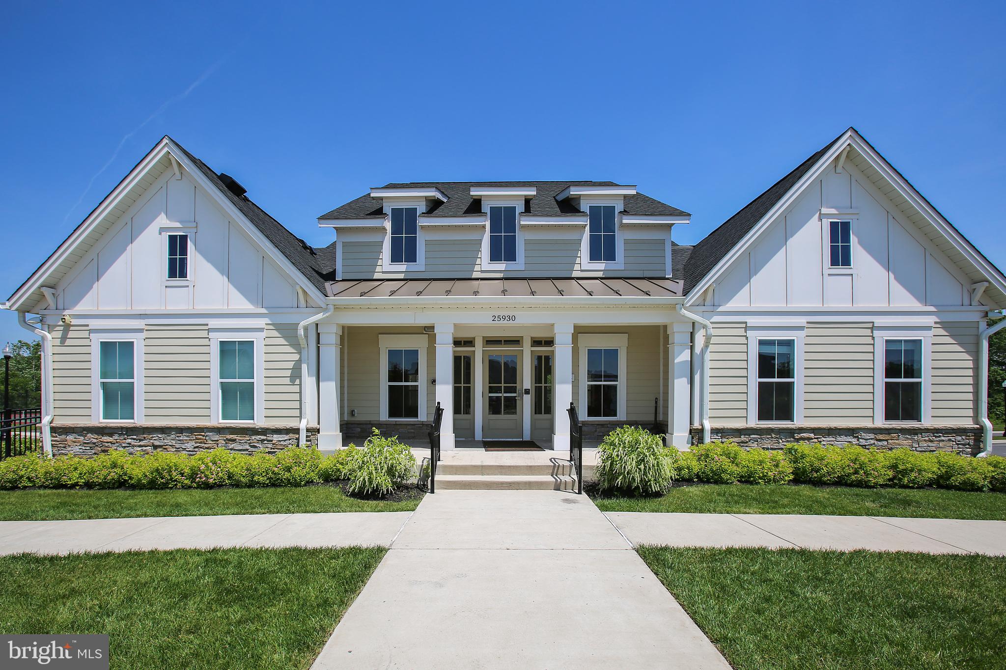 SEVEN HILLS - Residential
