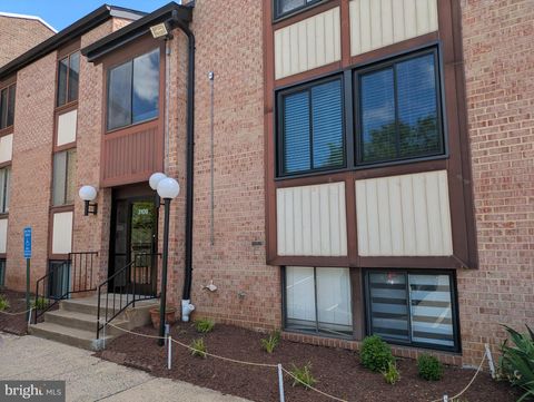3109 BUCCANEER COURT 1 FAIRFAX VA 22031