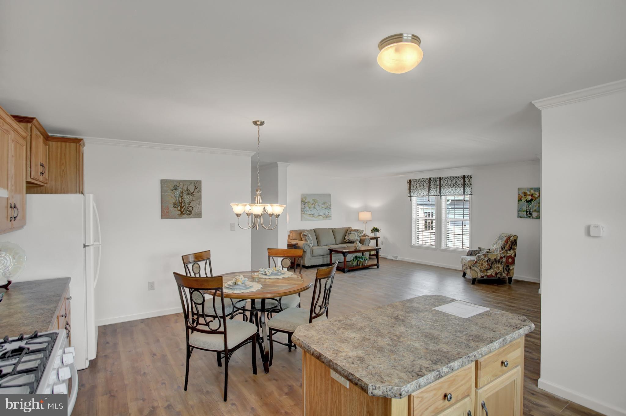 CREEK VIEW 55+ COMMUNITY - Residential