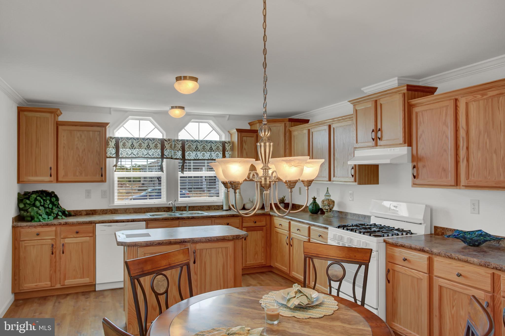 CREEK VIEW 55+ COMMUNITY - Residential