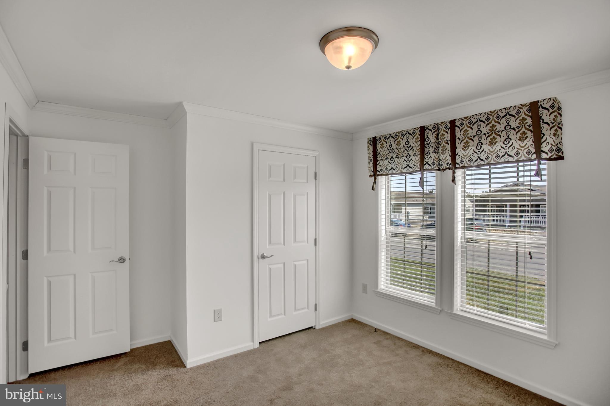 CREEK VIEW 55+ COMMUNITY - Residential
