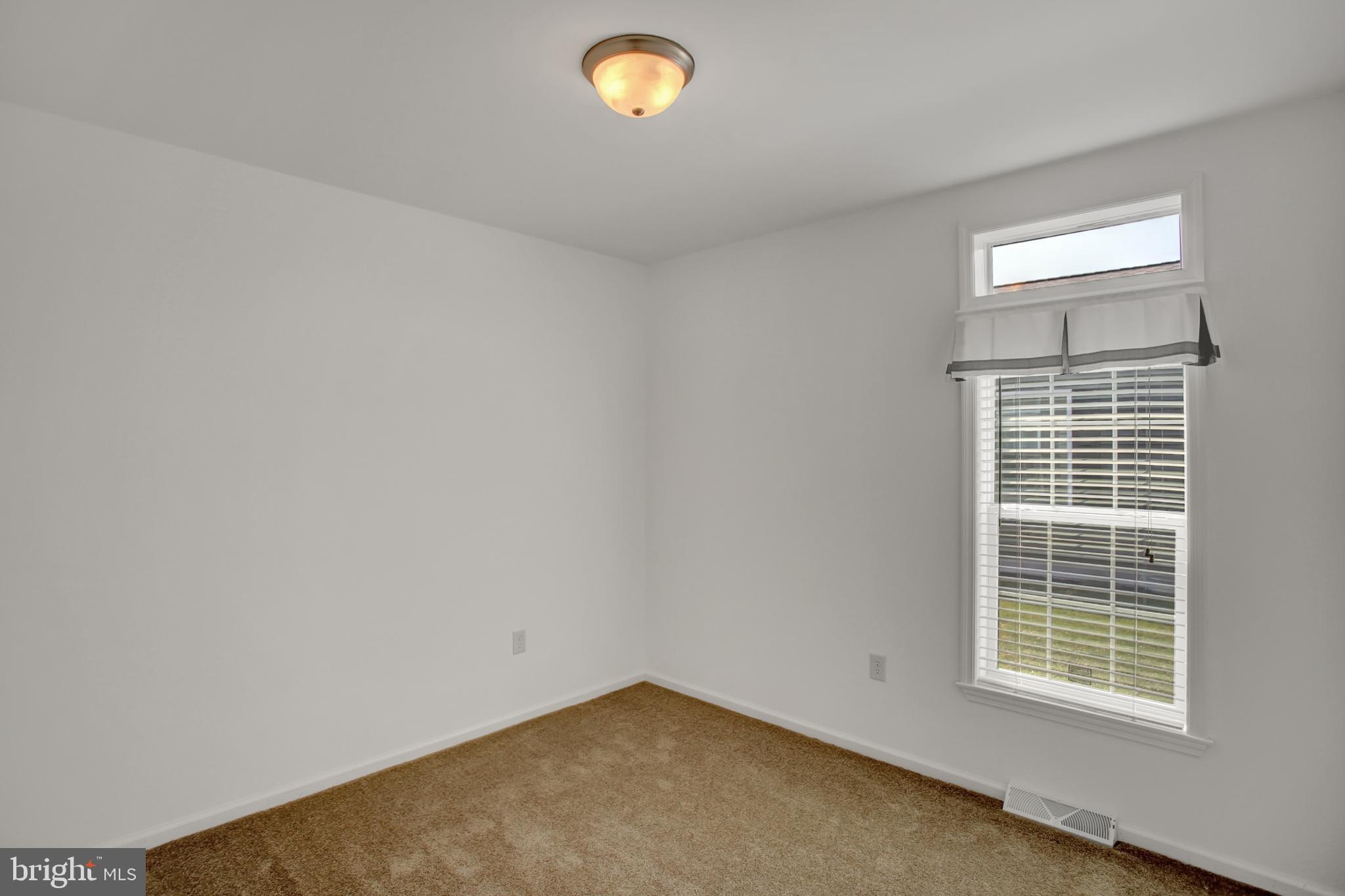 CREEK VIEW 55+ COMMUNITY - Residential