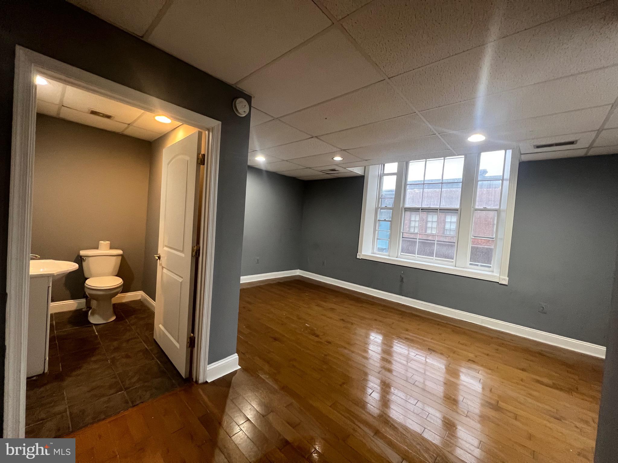 CITY OF CHARLES TOWN - Residential Lease