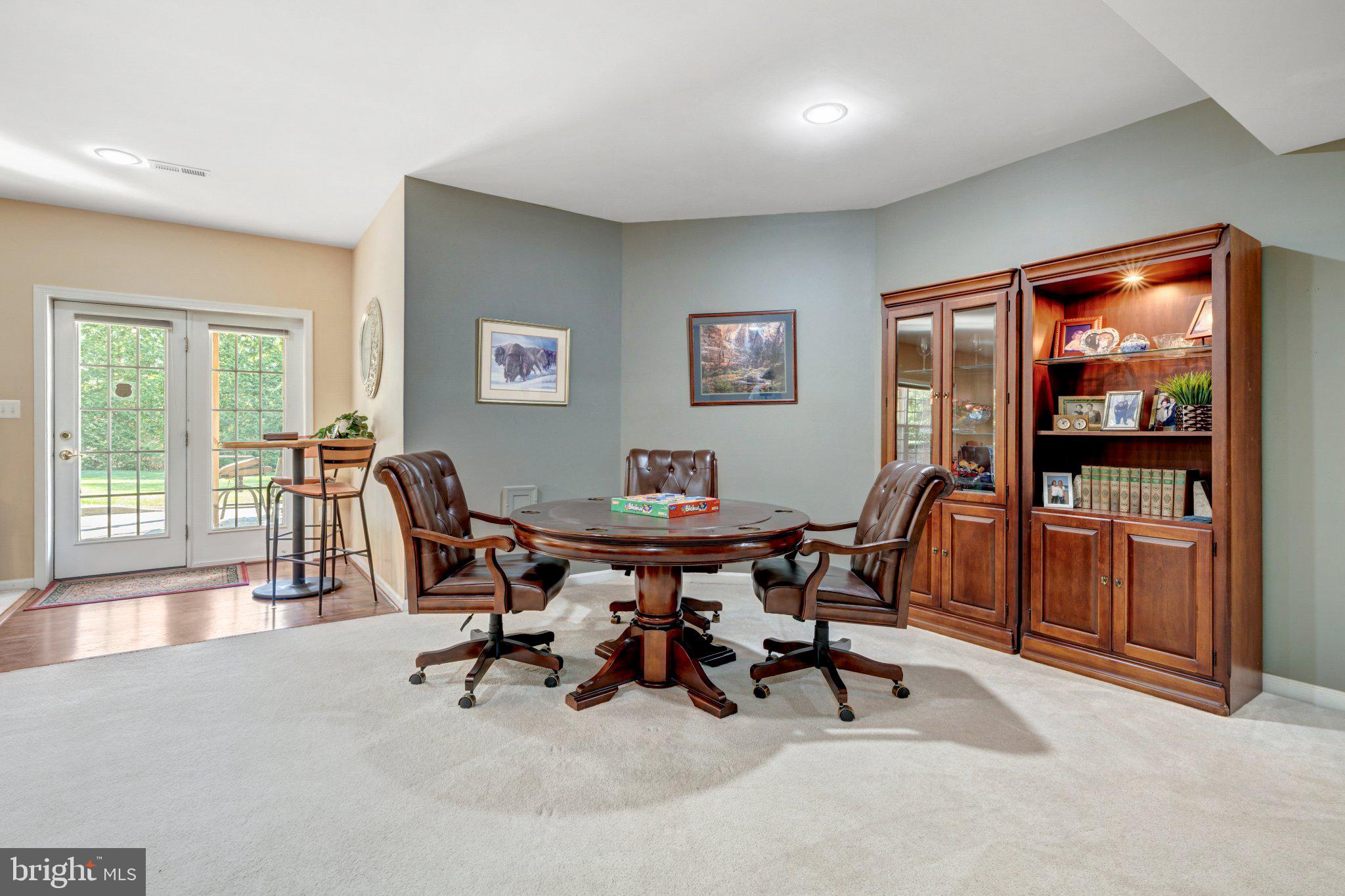 WESTVIEW ESTATES - Residential