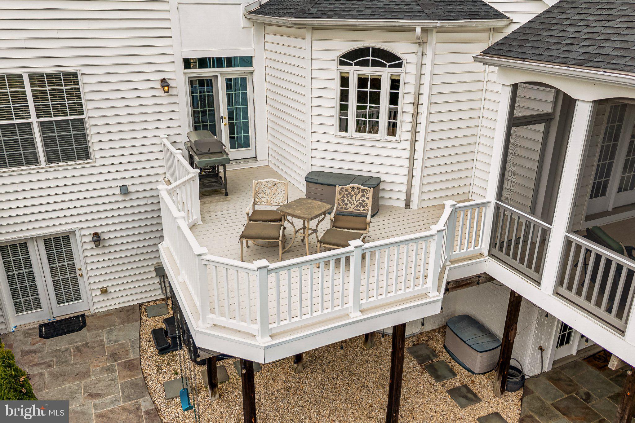 WESTVIEW ESTATES - Residential