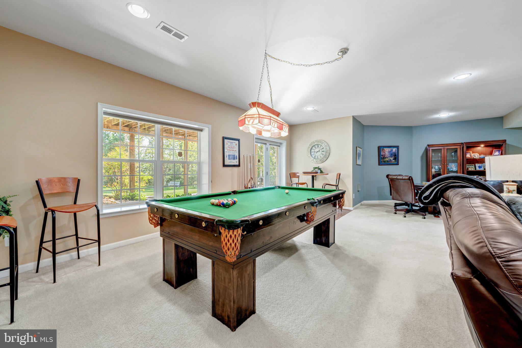 WESTVIEW ESTATES - Residential