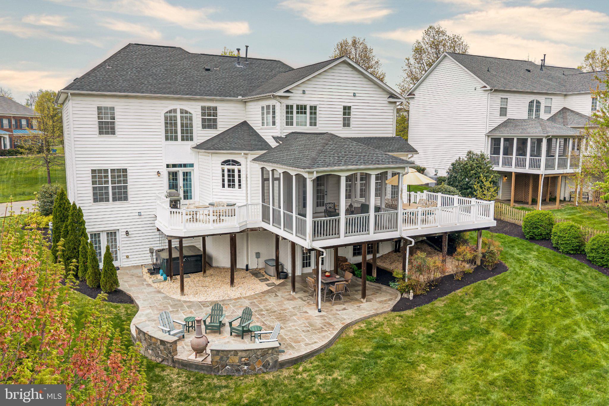 WESTVIEW ESTATES - Residential