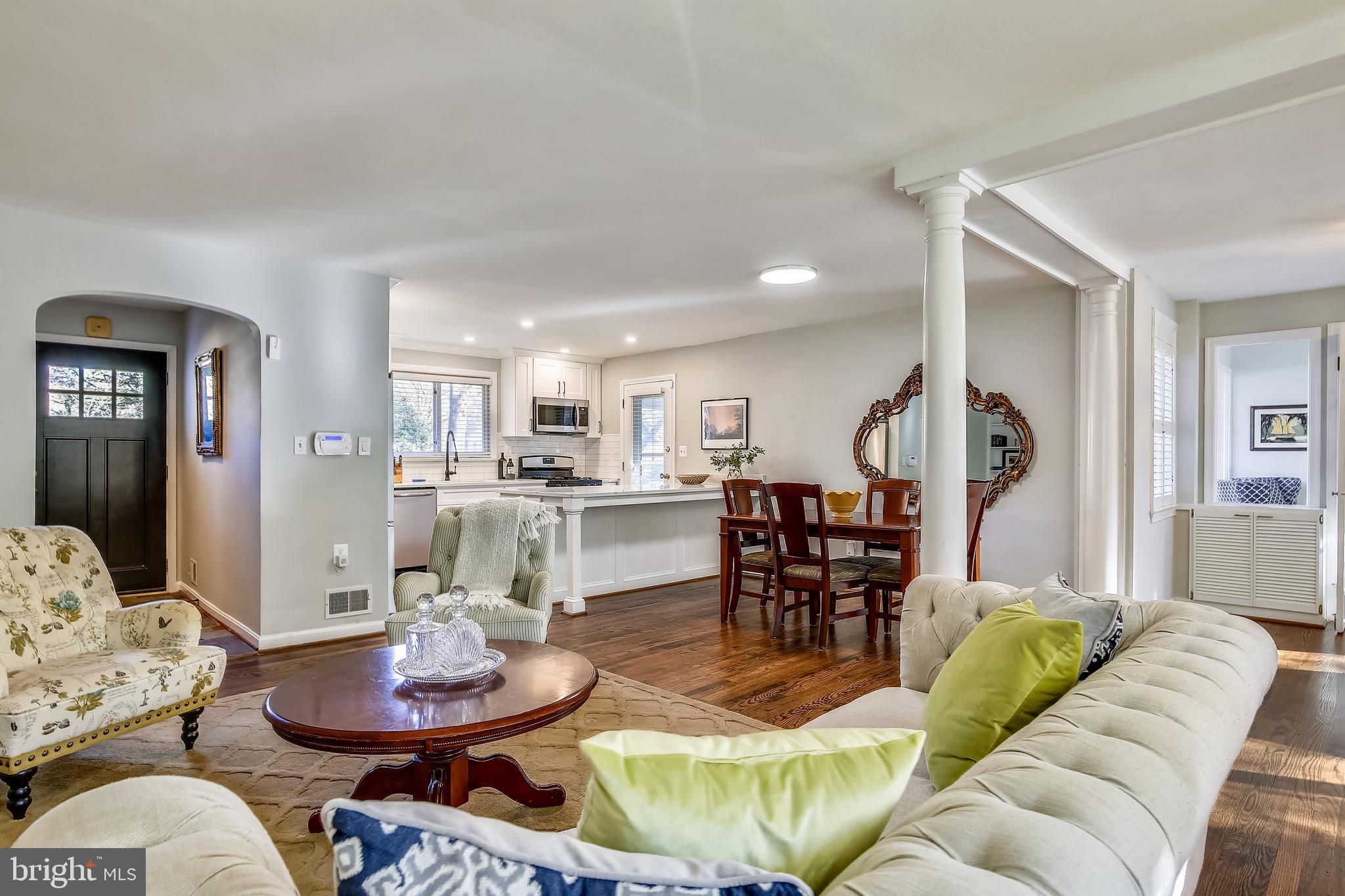 WELLINGTON HEIGHTS - Residential