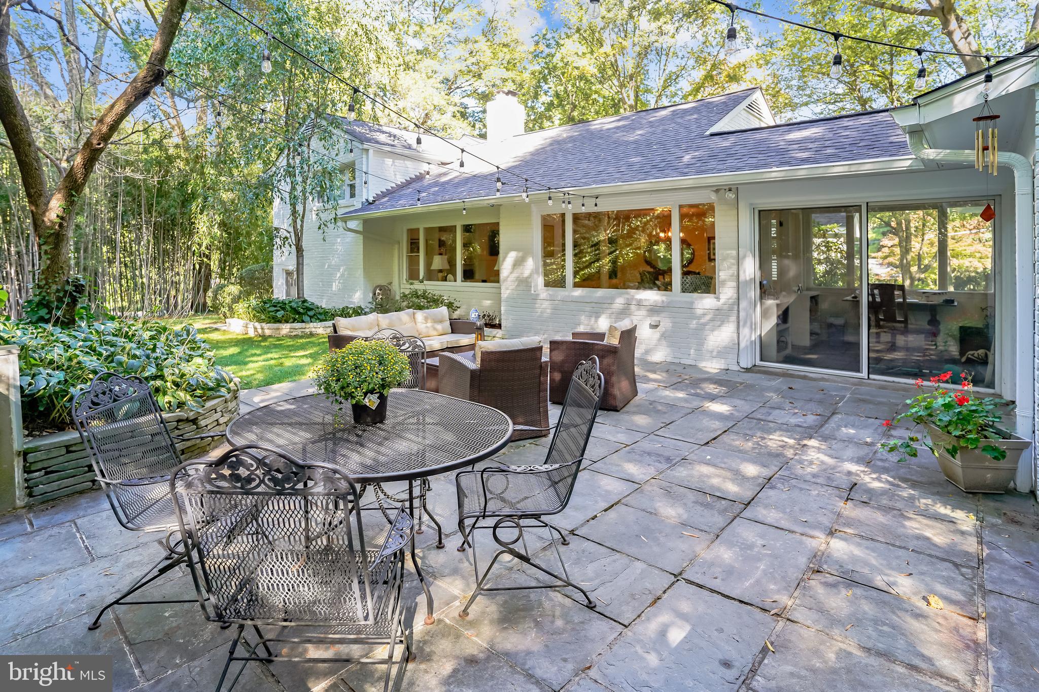 WELLINGTON HEIGHTS - Residential