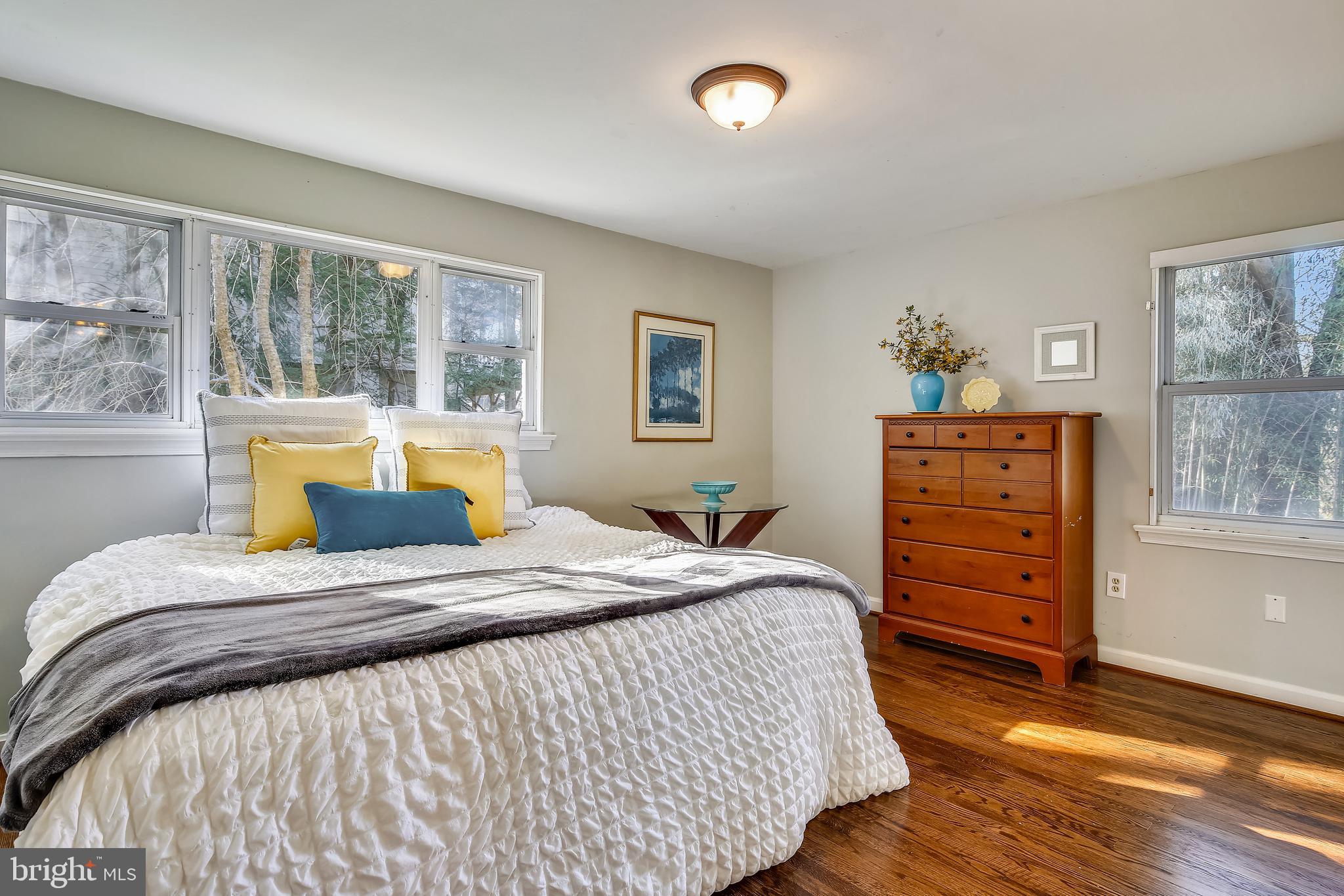 WELLINGTON HEIGHTS - Residential