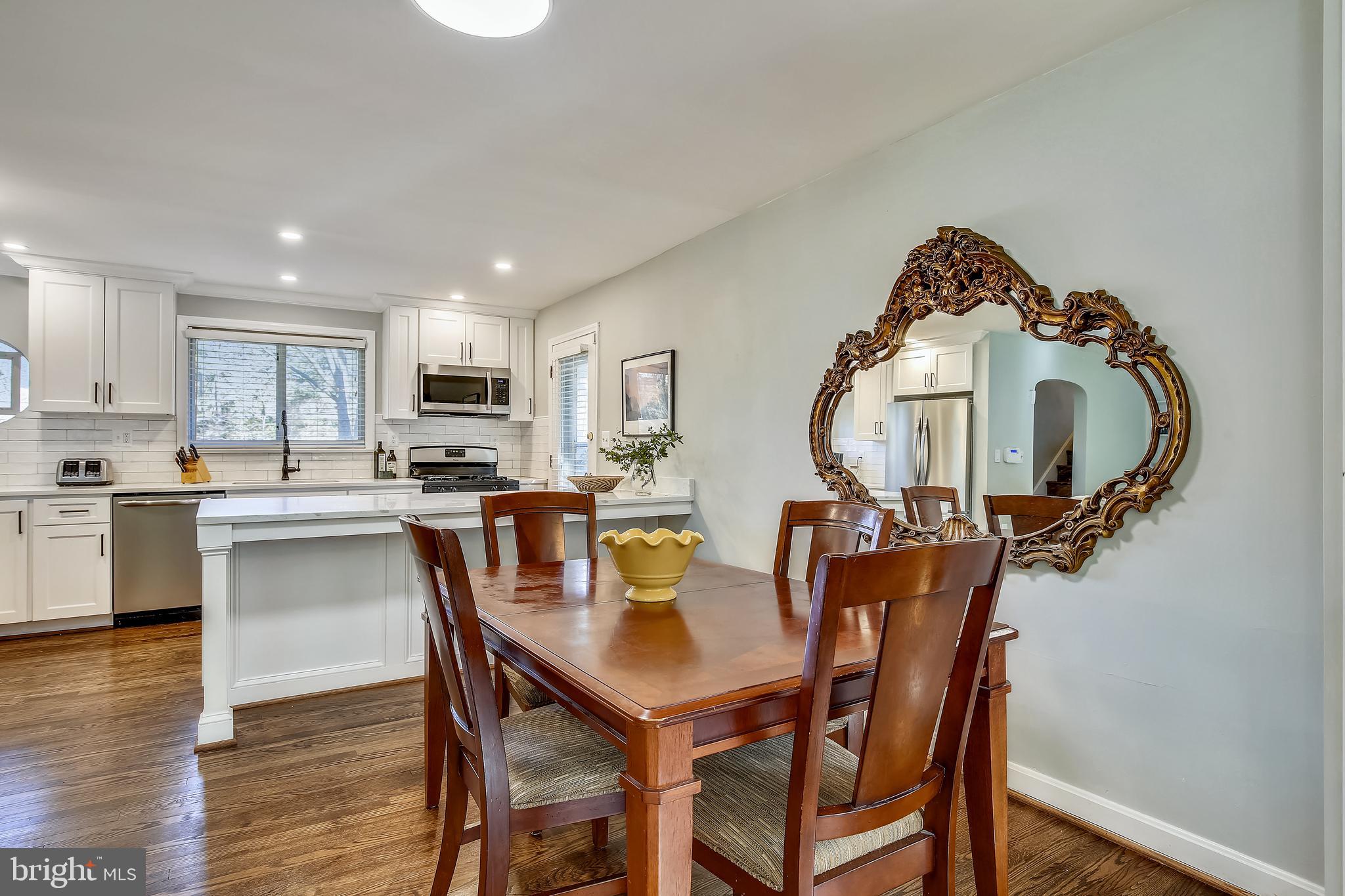 WELLINGTON HEIGHTS - Residential