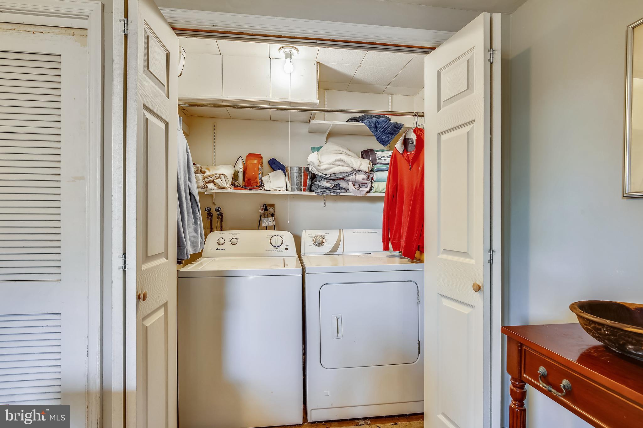 WELLINGTON HEIGHTS - Residential