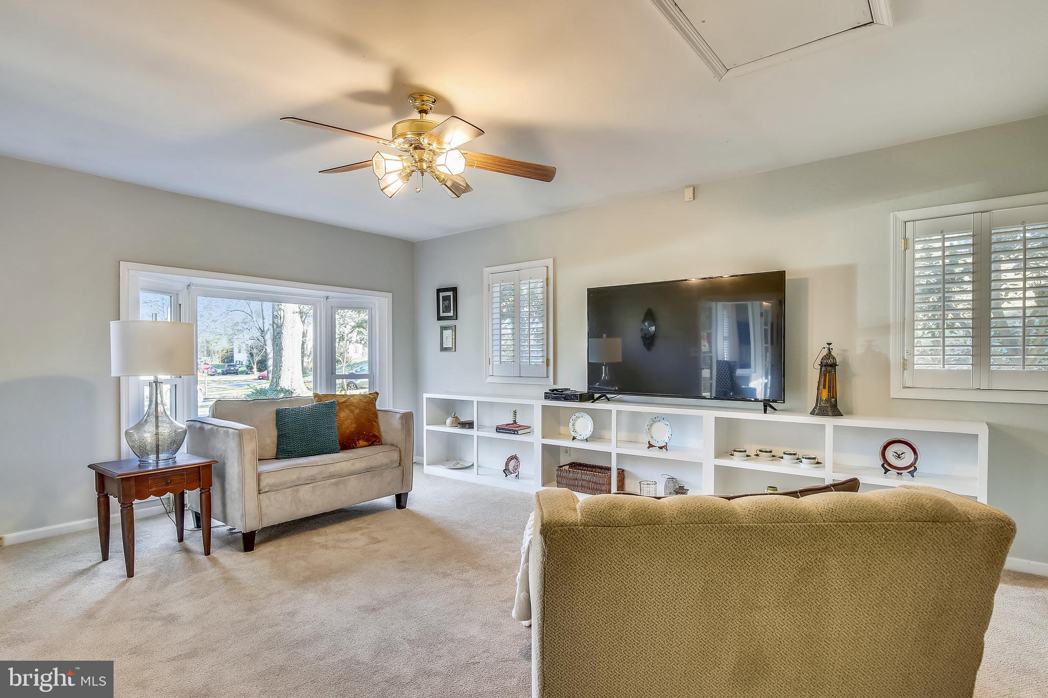 WELLINGTON HEIGHTS - Residential