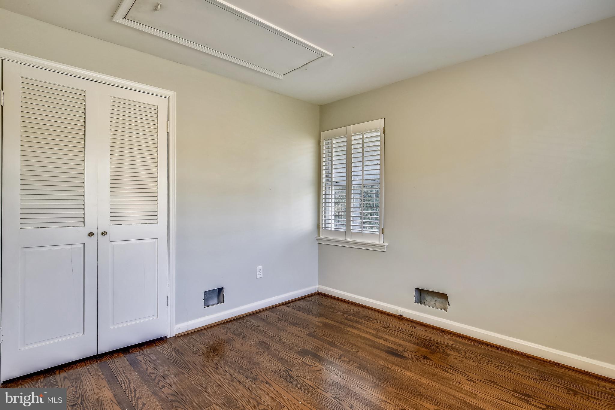 WELLINGTON HEIGHTS - Residential