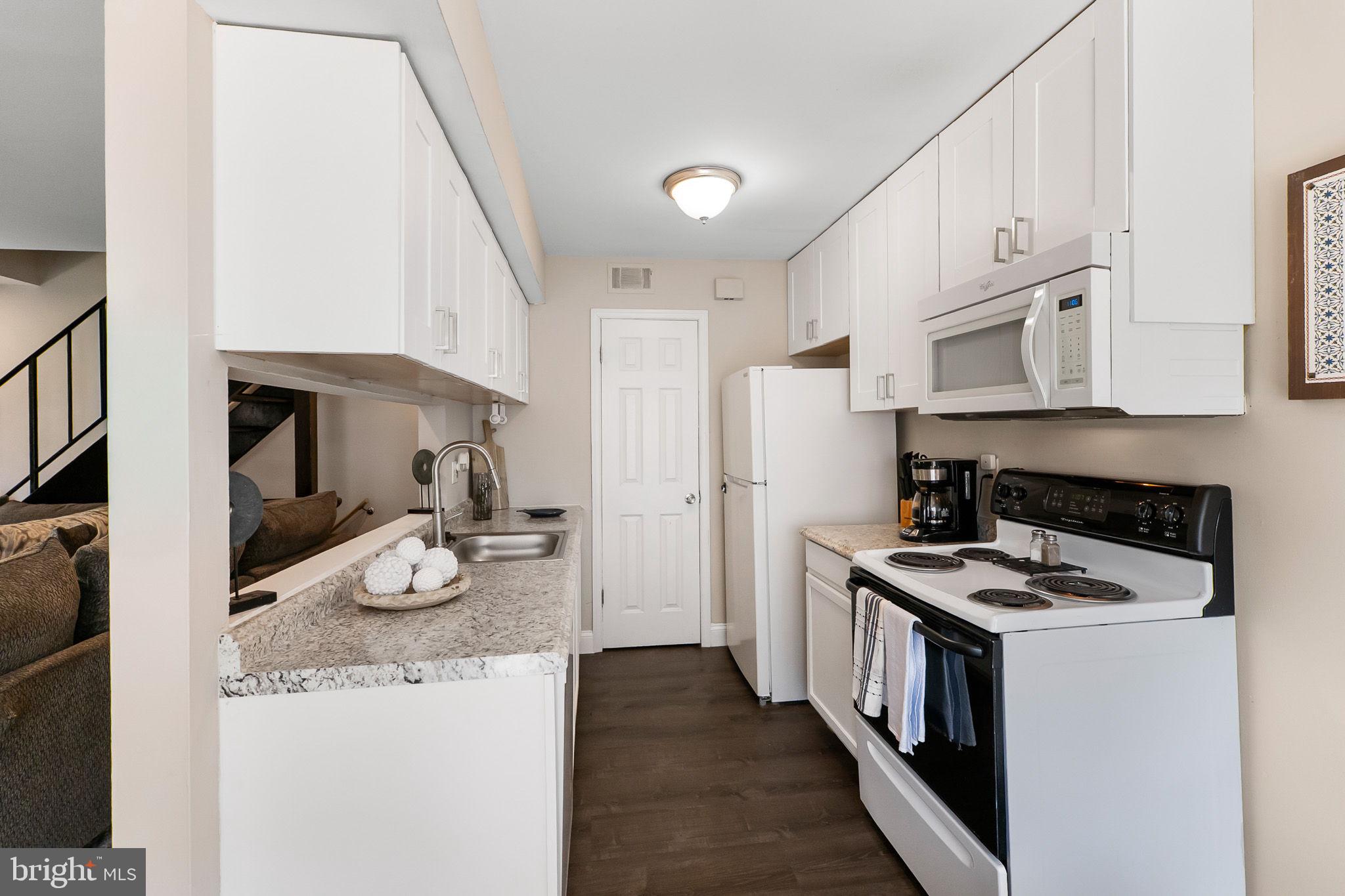 BROOKSHIRE - Residential