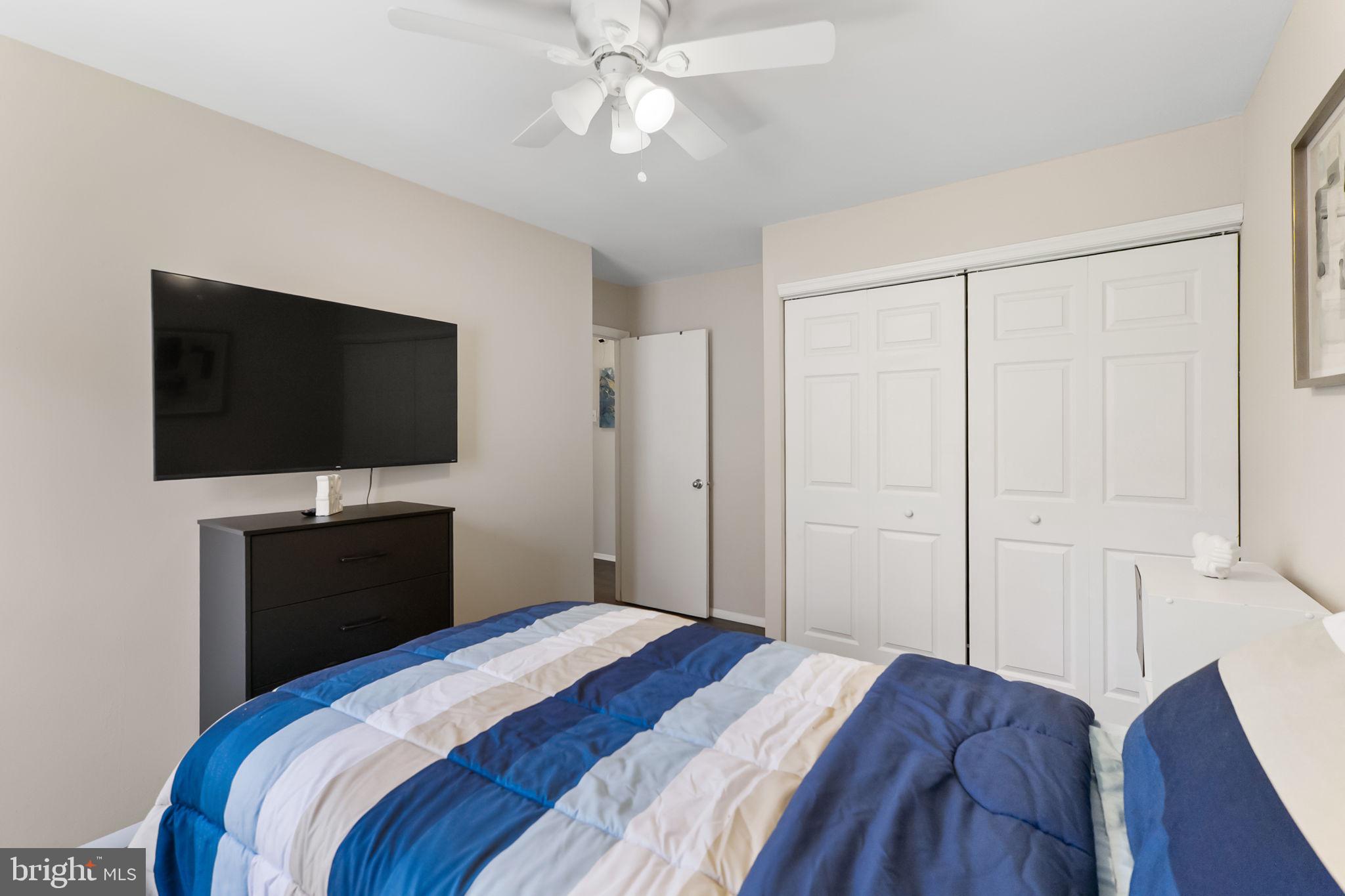 BROOKSHIRE - Residential