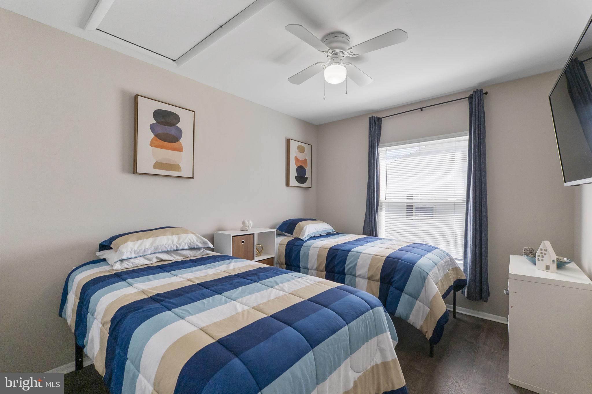 BROOKSHIRE - Residential