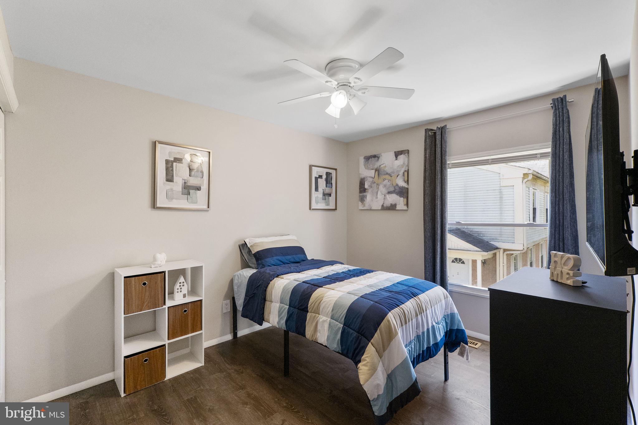 BROOKSHIRE - Residential