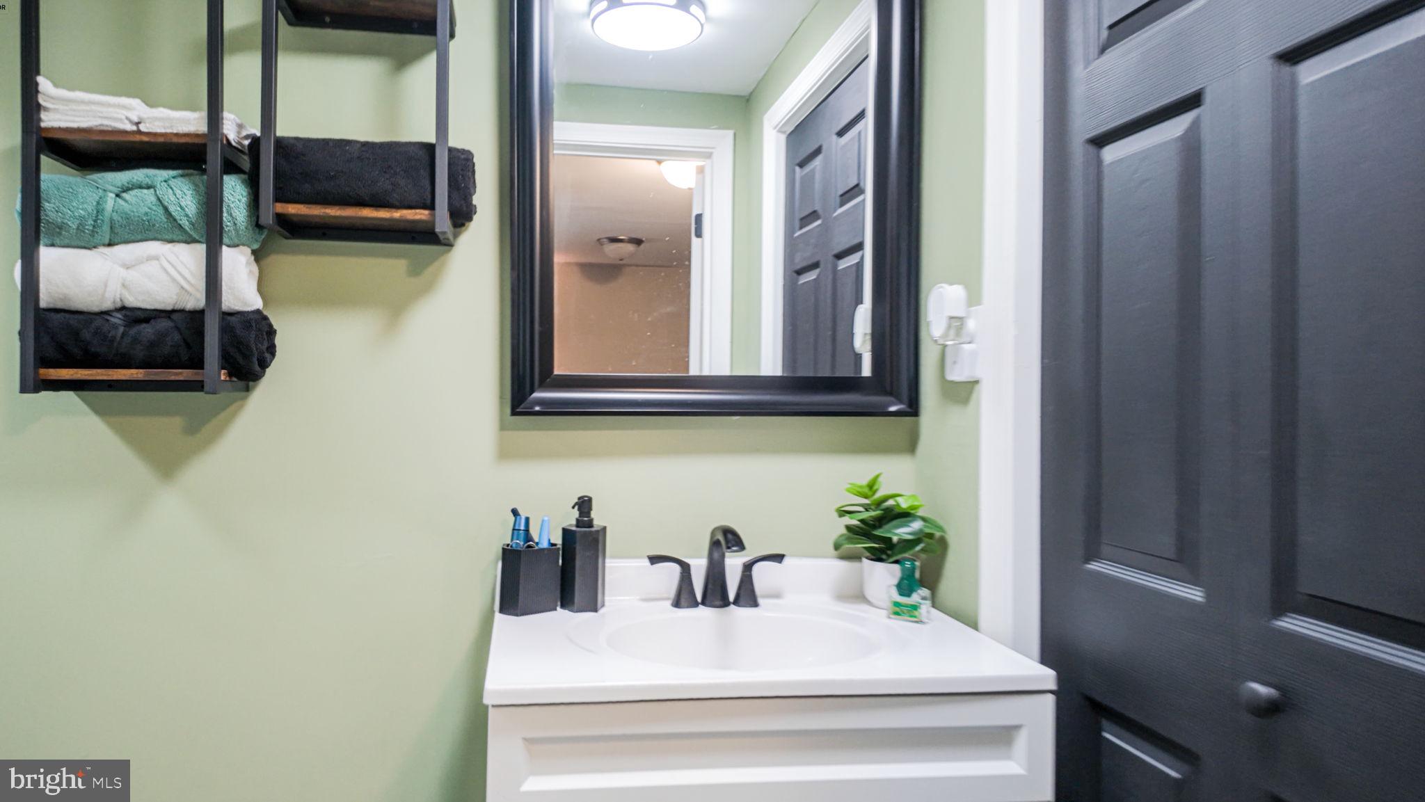 BROOKSHIRE - Residential