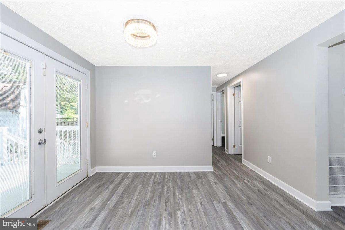 CHESAPEAKE RANCH ESTATES - Residential Lease