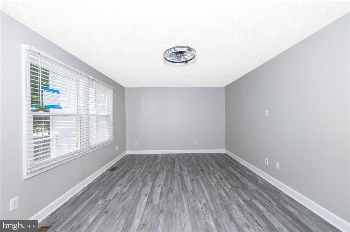 CHESAPEAKE RANCH ESTATES - Residential Lease