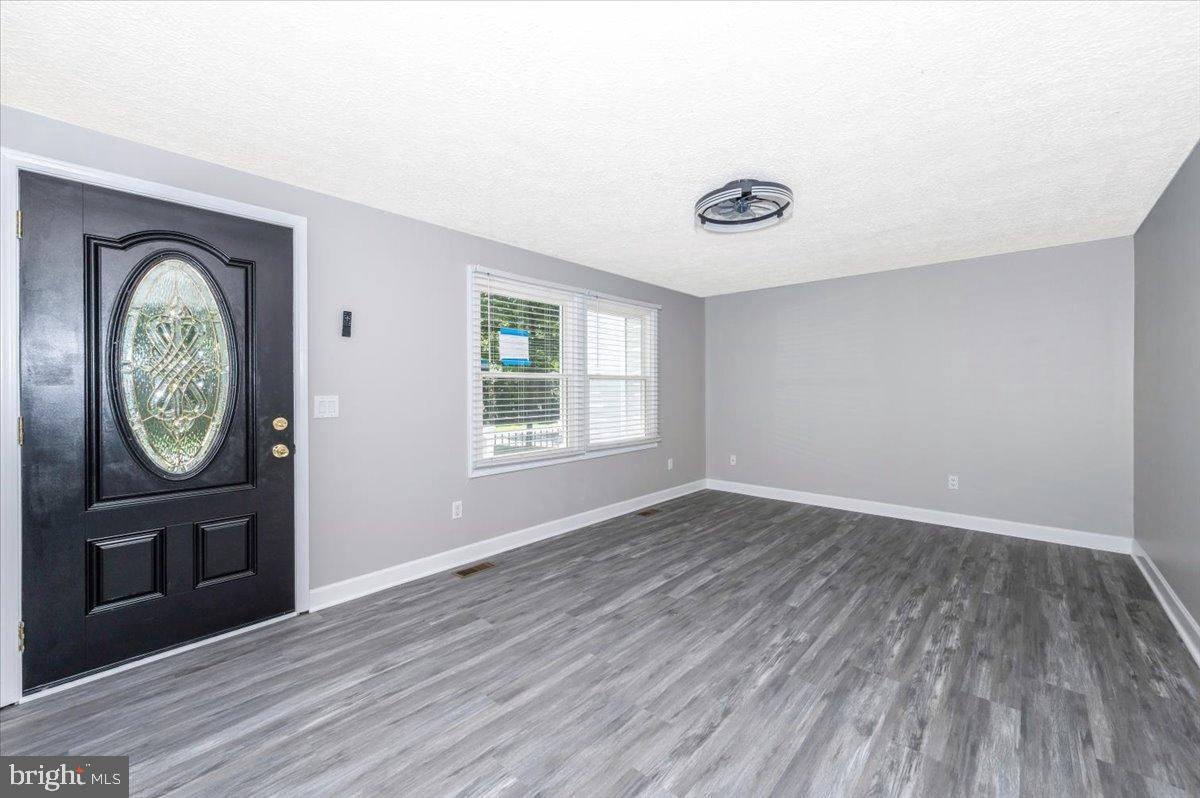 CHESAPEAKE RANCH ESTATES - Residential Lease