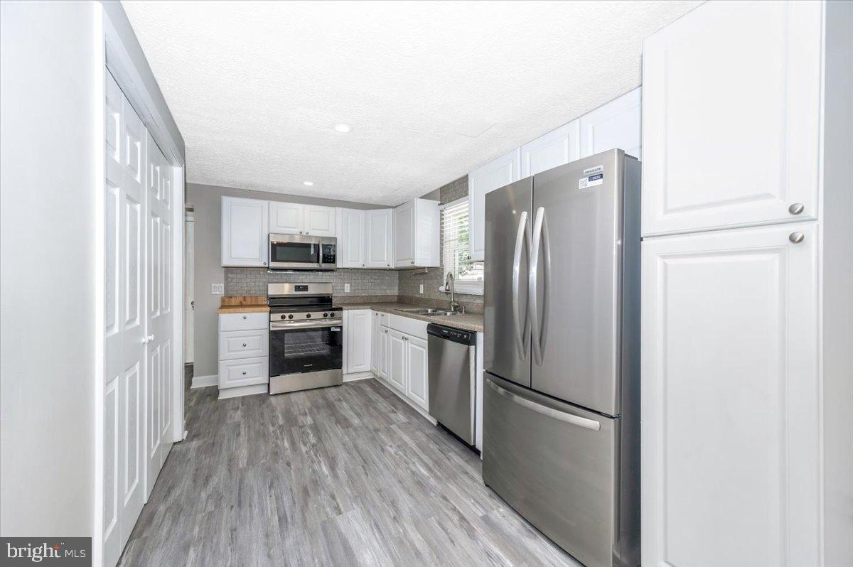 CHESAPEAKE RANCH ESTATES - Residential Lease