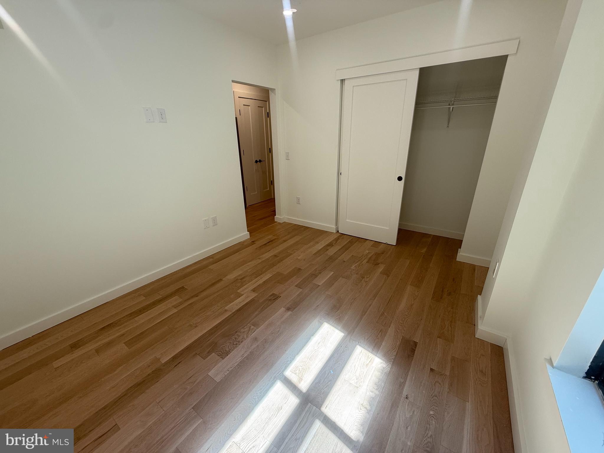 CENTER CITY - Residential Lease