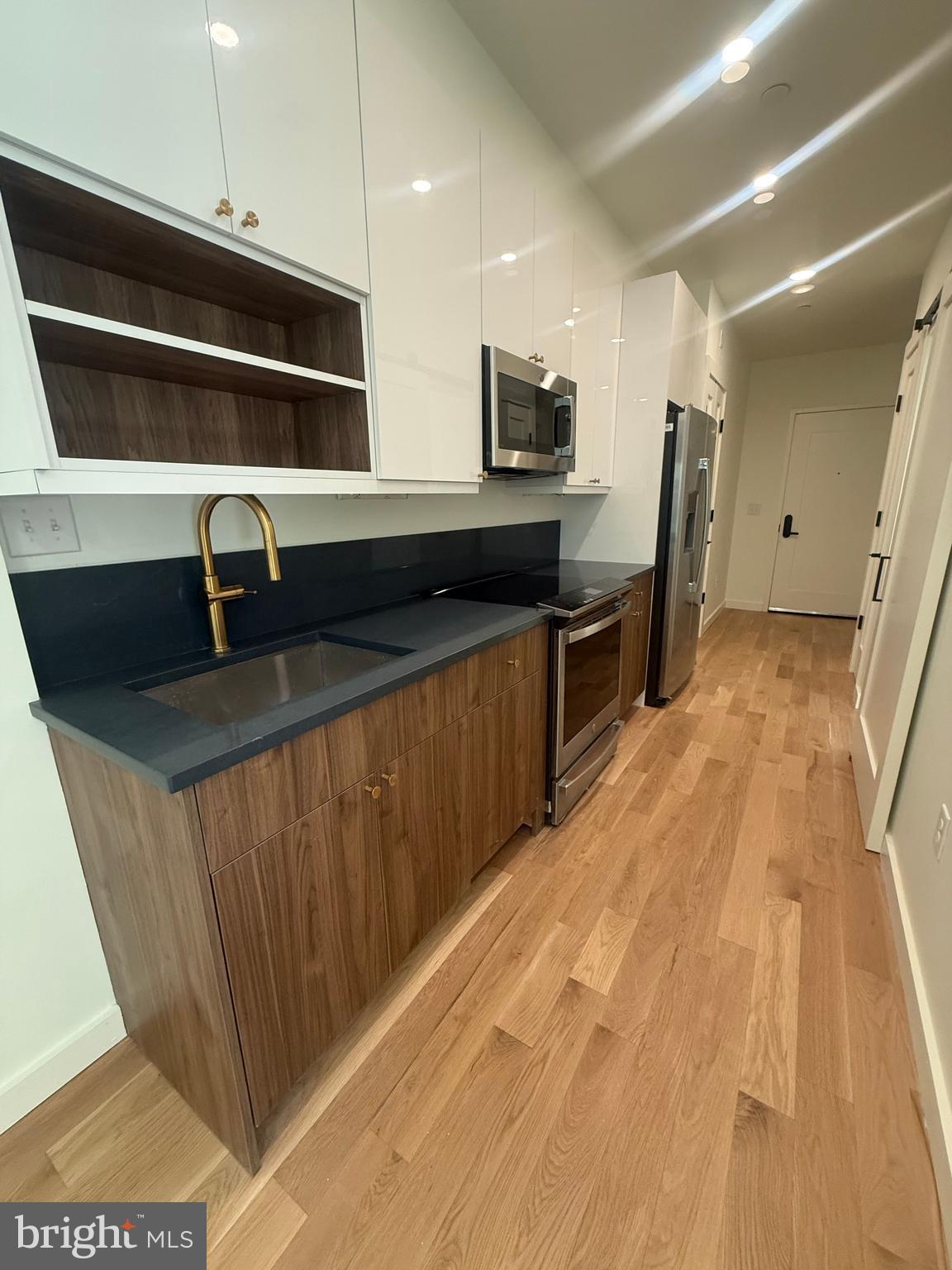 CENTER CITY - Residential Lease