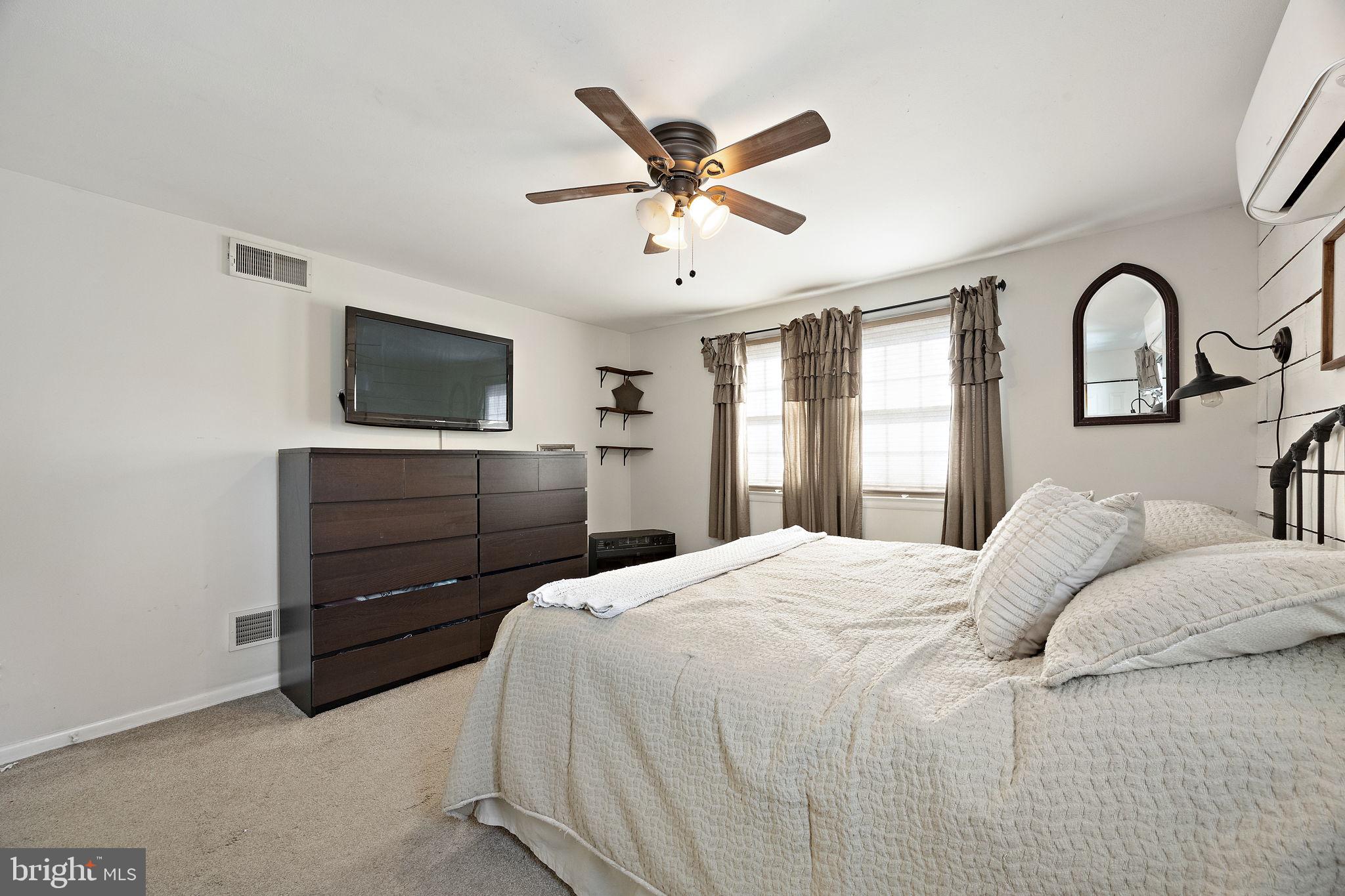 MIDDLEBORO EAST - Residential