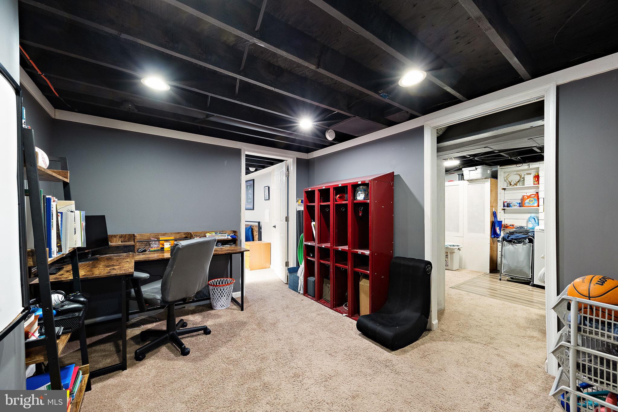 MIDDLEBORO EAST - Residential