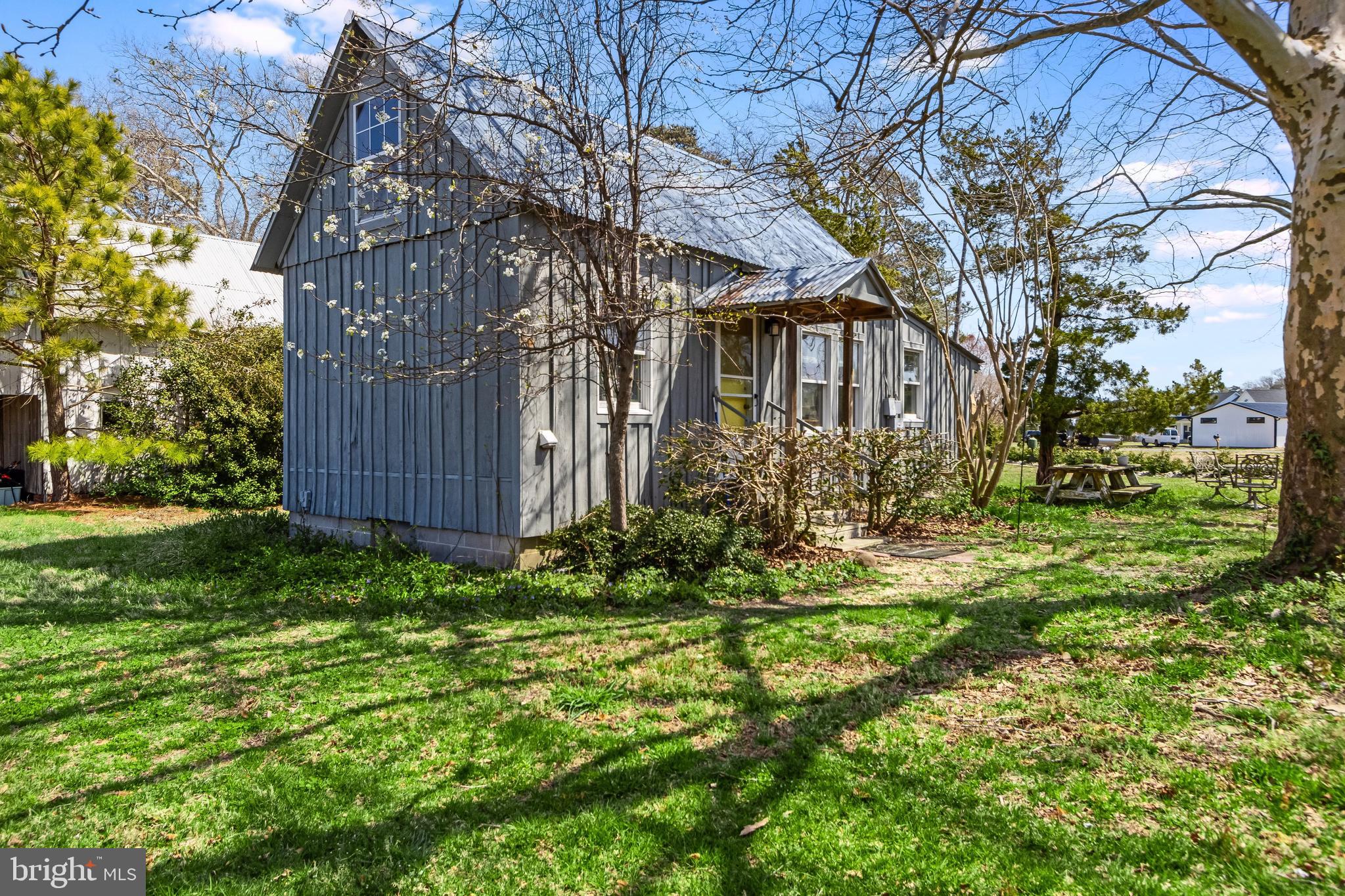 PINEWATER FARM - Residential