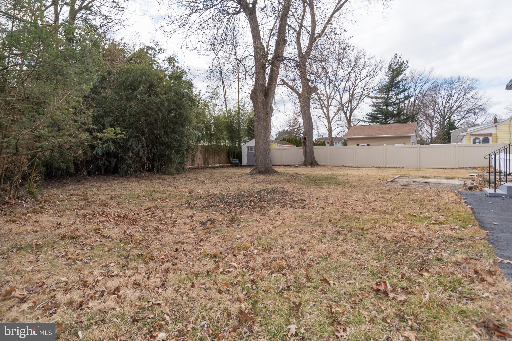 MANOR PARK - Residential