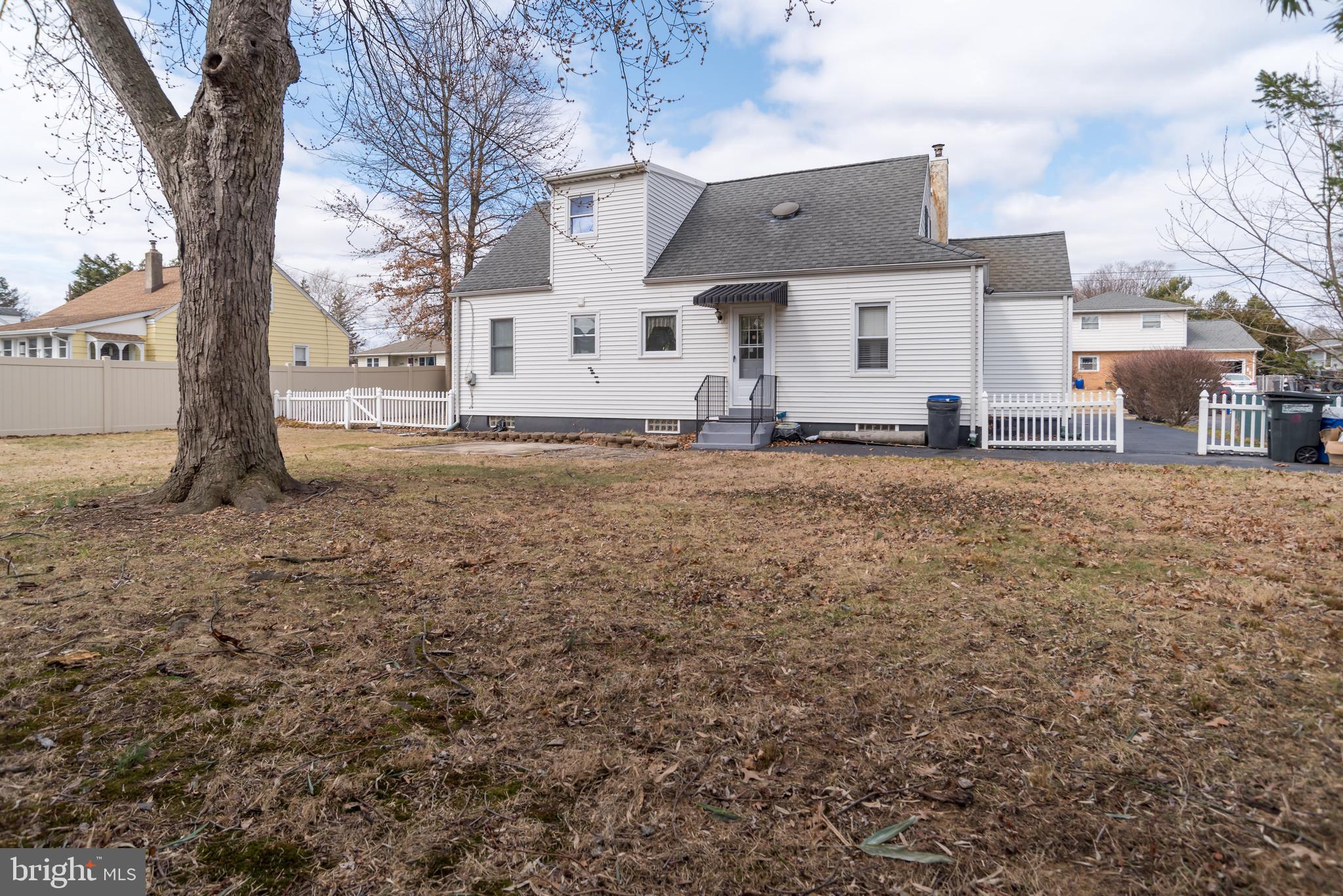 MANOR PARK - Residential