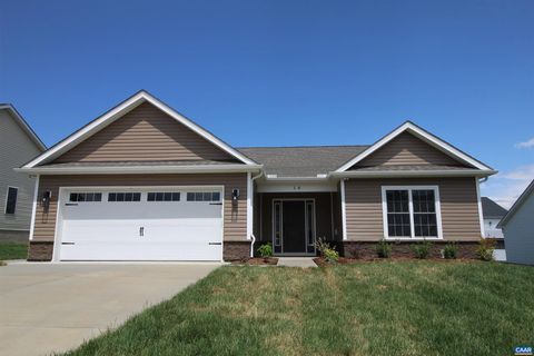 18 ALMA ANN LN WAYNESBORO VA 22980