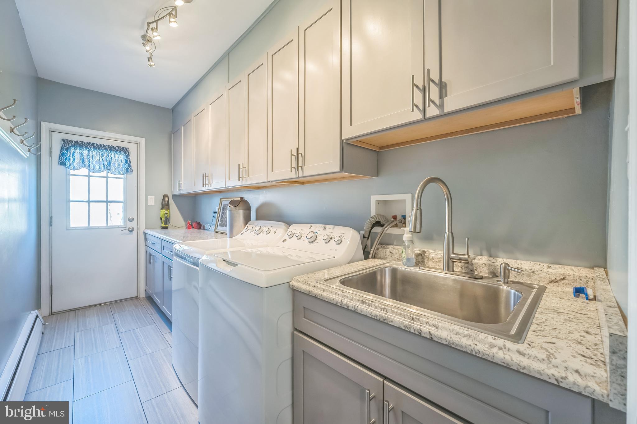 SUGAR VALLEY - Residential