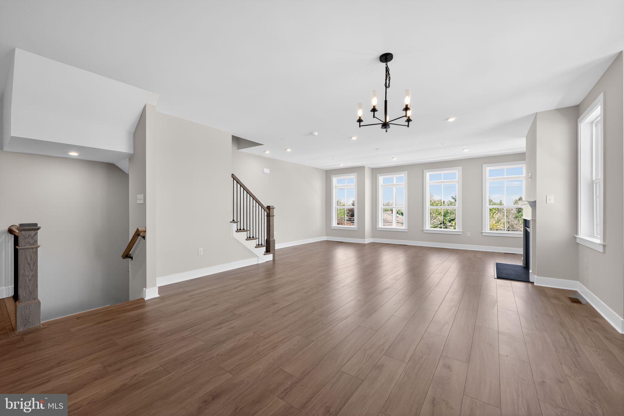 TOWNS AT PENNYBROOK - Residential