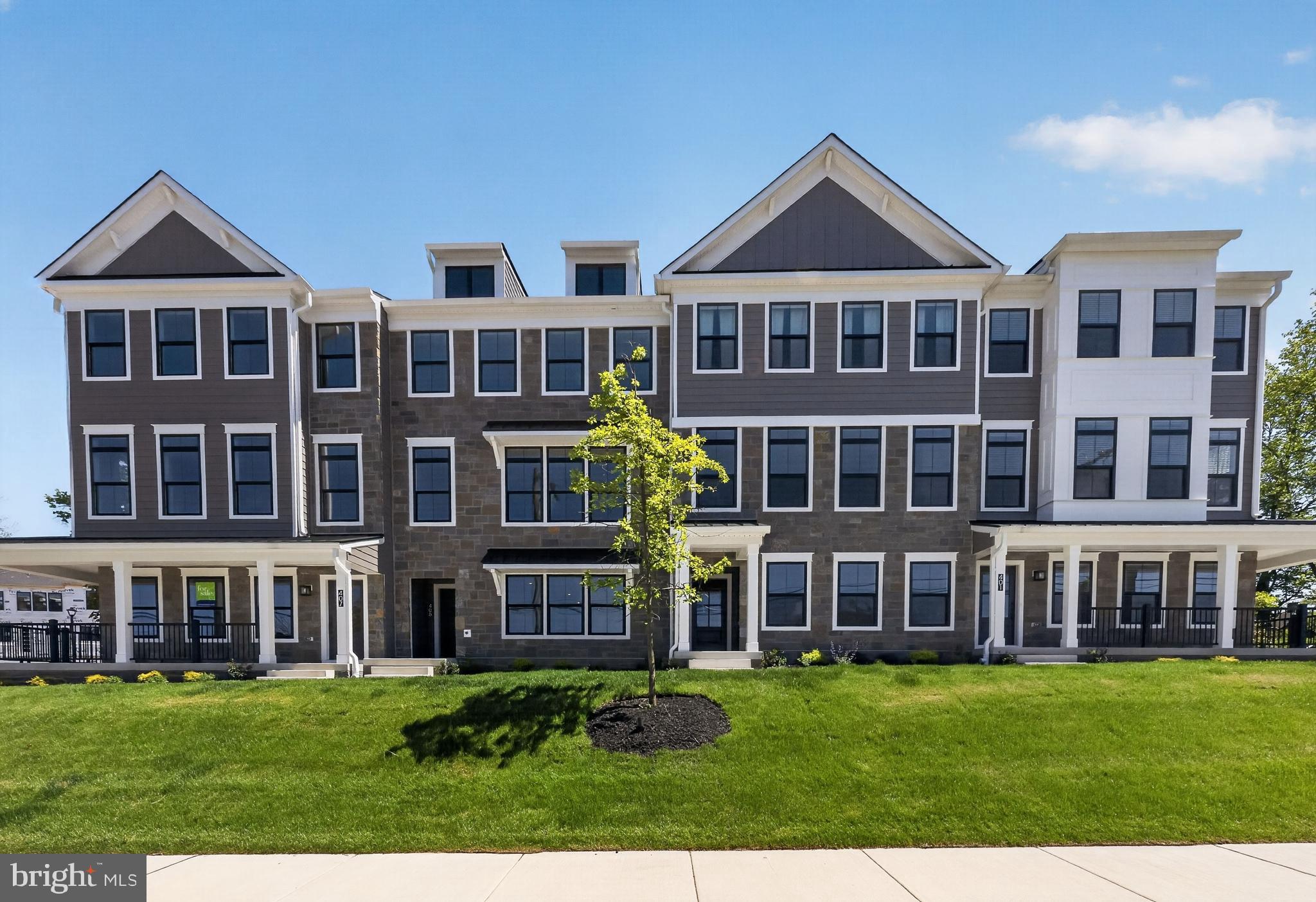 TOWNS AT PENNYBROOK - Residential